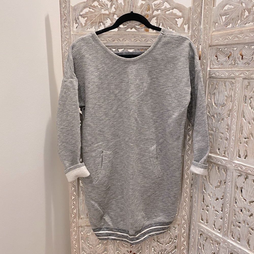 Princesse Tam Tam grey sweatshirt/dress w/ unexpectedly sexy back, size small